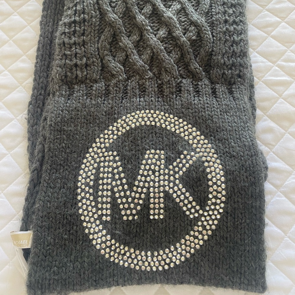 Michael Kors sweater infinity scarf
